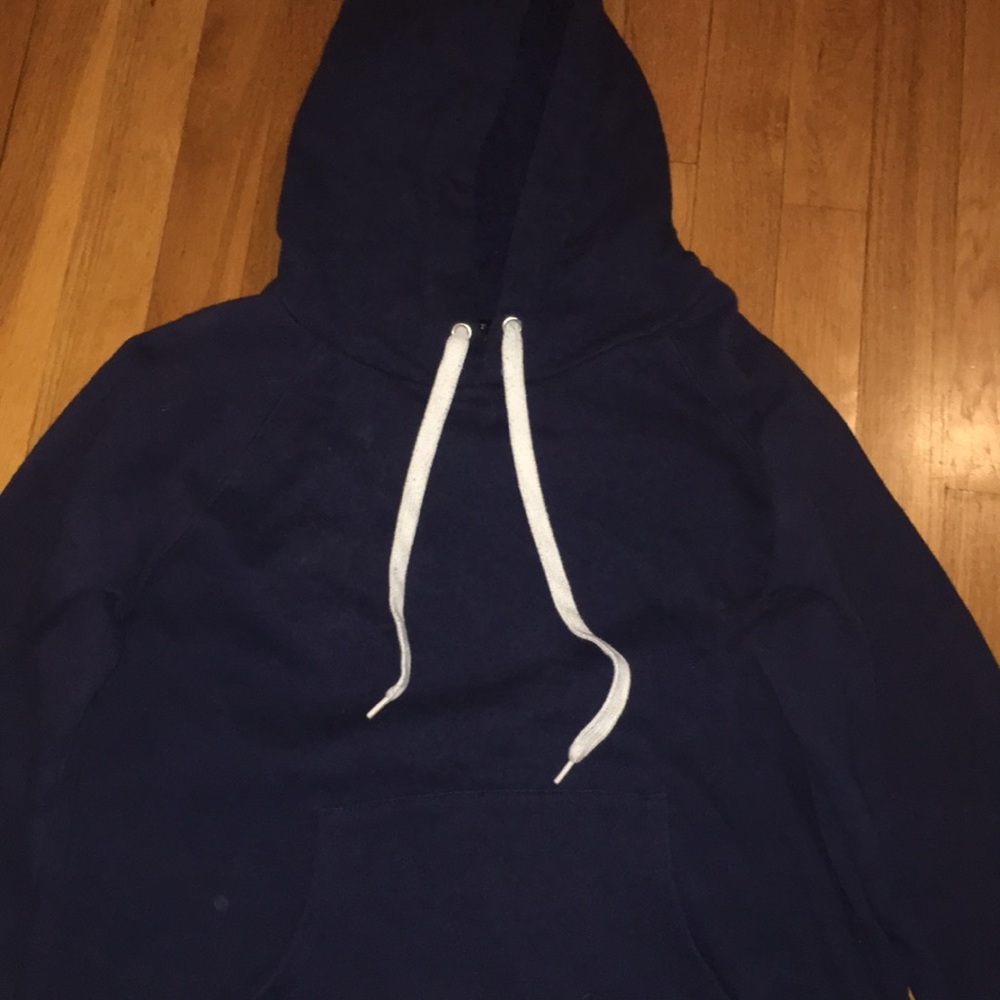 Forever 21 woman’s sweatshirt